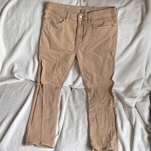 Women’s Slim Fit Jeans in Tan